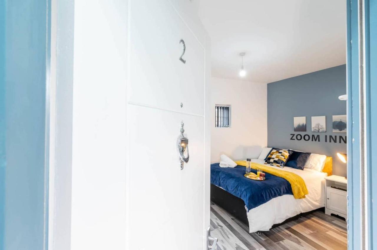 Comfy, Modern Studio With Netflix Apartman Birmingham Kültér fotó